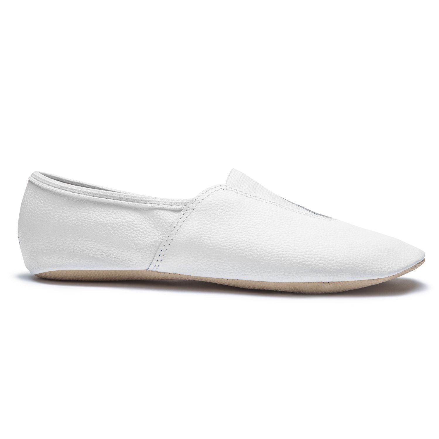 Rumpf 1037 Gymnastikschuhe: weiß mit strukturiertem Stoff und neutraler Sohle, Seitenansicht auf einfarbigem Hintergrund.